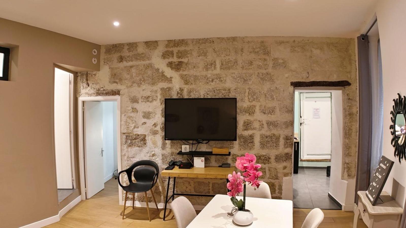 L'Escapade, Appartement Cosy Au Coeur De Грасс Екстер'єр фото